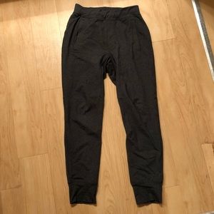 Lululemon Intent Pant - Heather Gray. Small